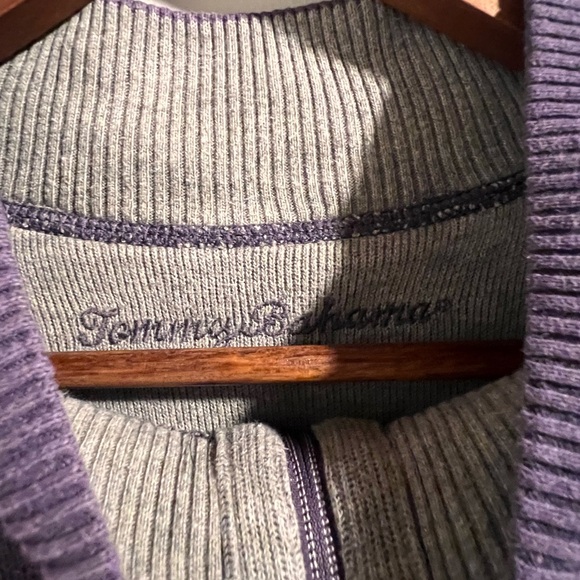 Tommy Bahama - Picture 4 of 6